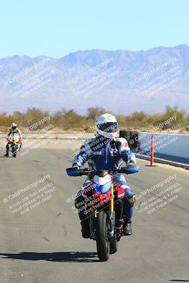 media/Mar-12-2022-SoCal Trackdays (Sat) [[152081554b]]/Around the Pits/